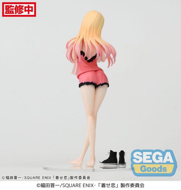 Marin Kitagawa Trying On