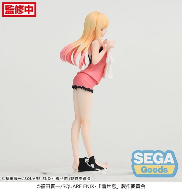 Marin Kitagawa Trying On
