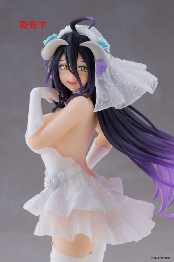 Overlord Estatua PVC Coreful Albedo Wedding Ver. 18 cm